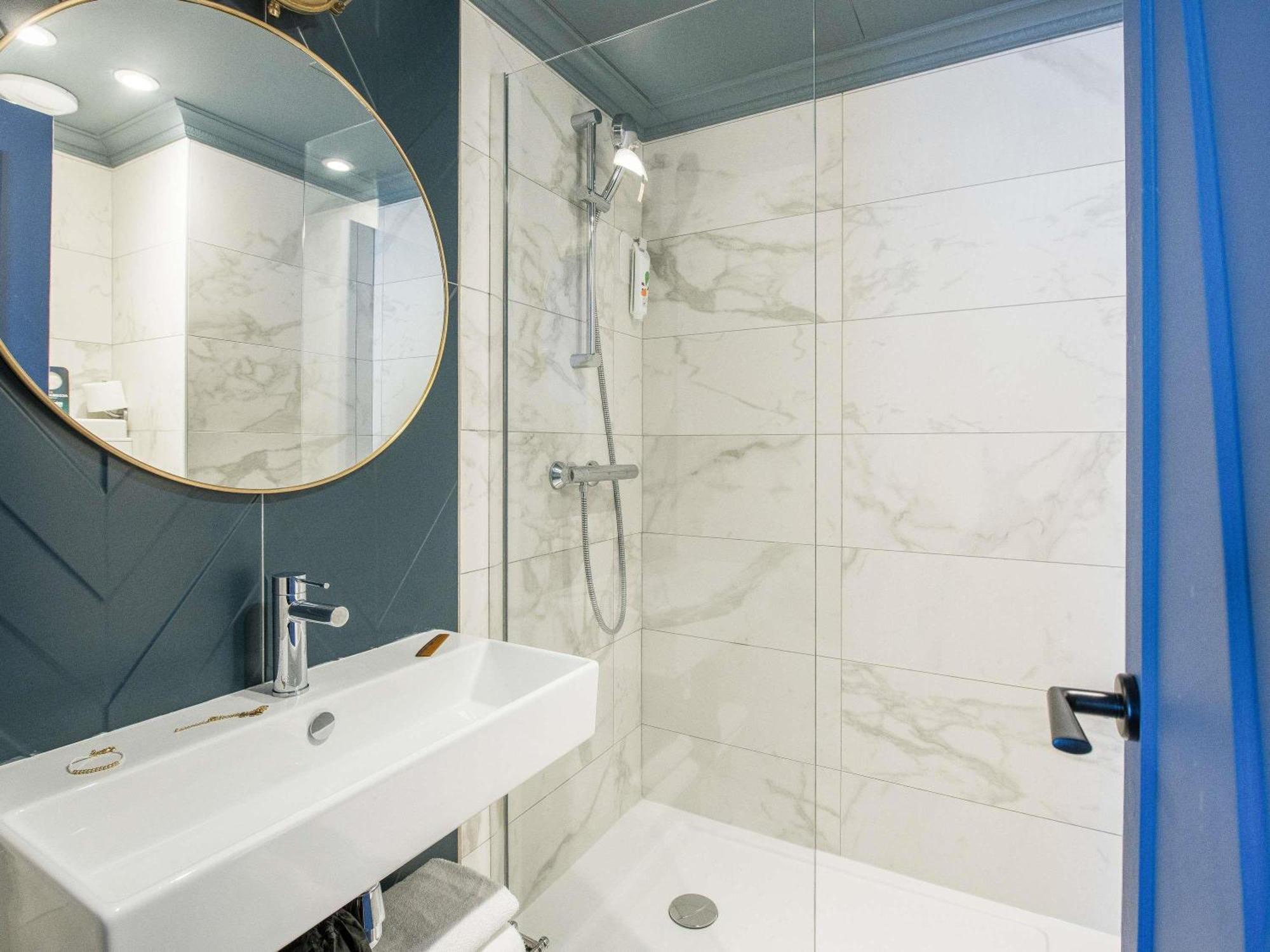 Ibis Styles Paris Nation Cours De Vincennes Hotel Екстериор снимка